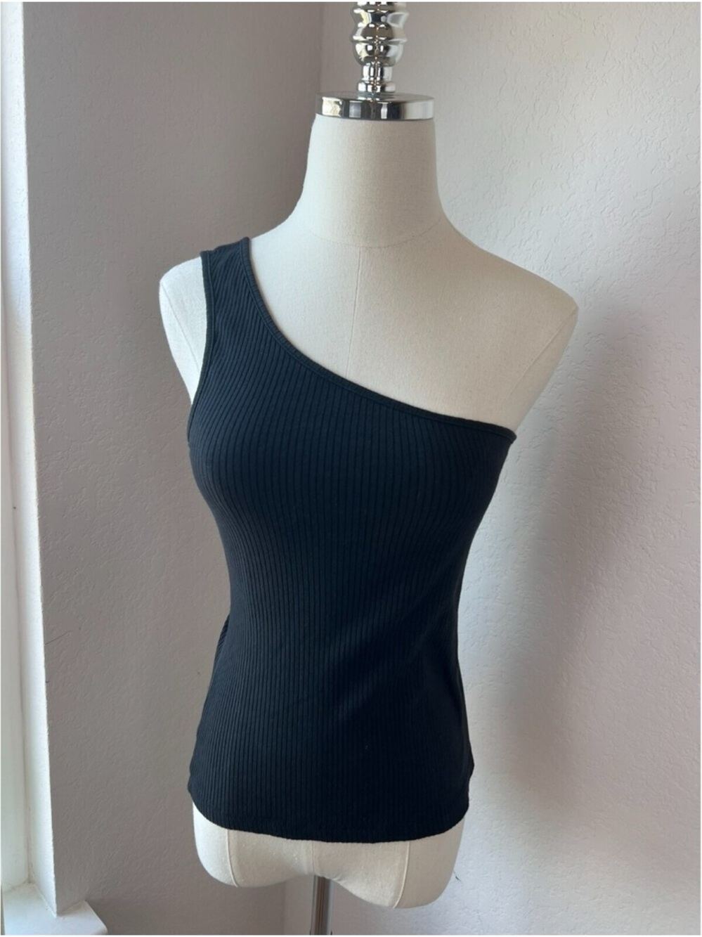 One-Shoulder Ribbed Knit Dress - Black